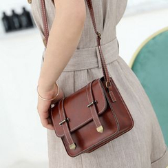 Cachet - Faux Leather Crossbody Bag Cachet - Faux Leather Crossbody Bag