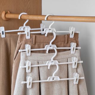 Lazy Corner - Set of 3: Pants Hangers | YesStyle