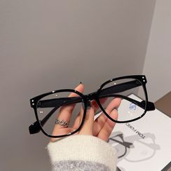 MOL Girl - Round Glasses