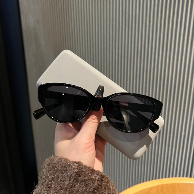 MOL Girl-Cat Eye Sunglasses