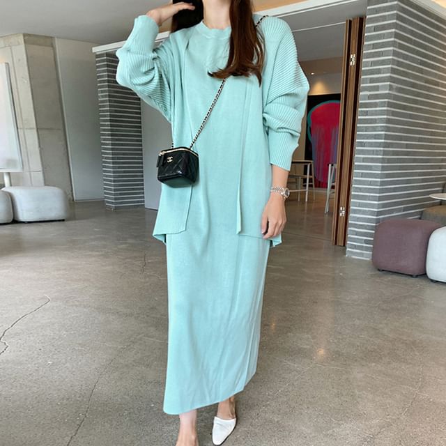 Coris Set: Short Sleeve Round Neck Plain Knit Maxi Shift Dress