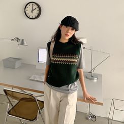 FROMBEGINNING - Crewneck Pattern Knit Vest FROMBEGINNING - Crewneck Pattern Knit Vest