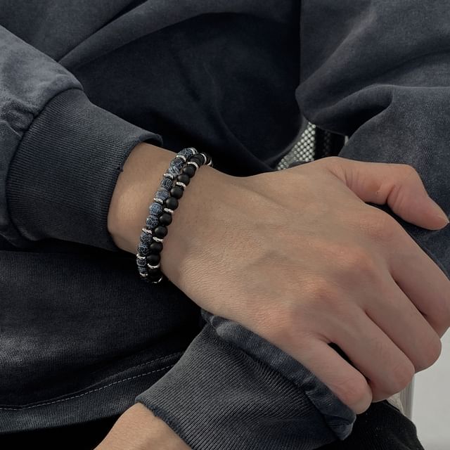 Black Degree-Gemstone Beaded Bracelet