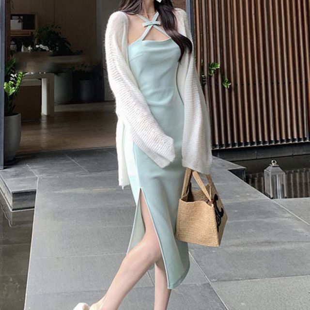 Muezz-Plain Open Front Cardigan