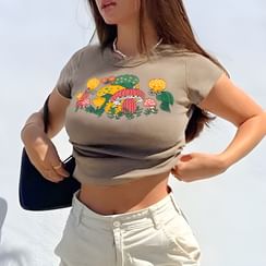 Sosana - Short Sleeve Mushroom Print Cropped Top Sosana - Short Sleeve Mushroom Print Cropped Top
