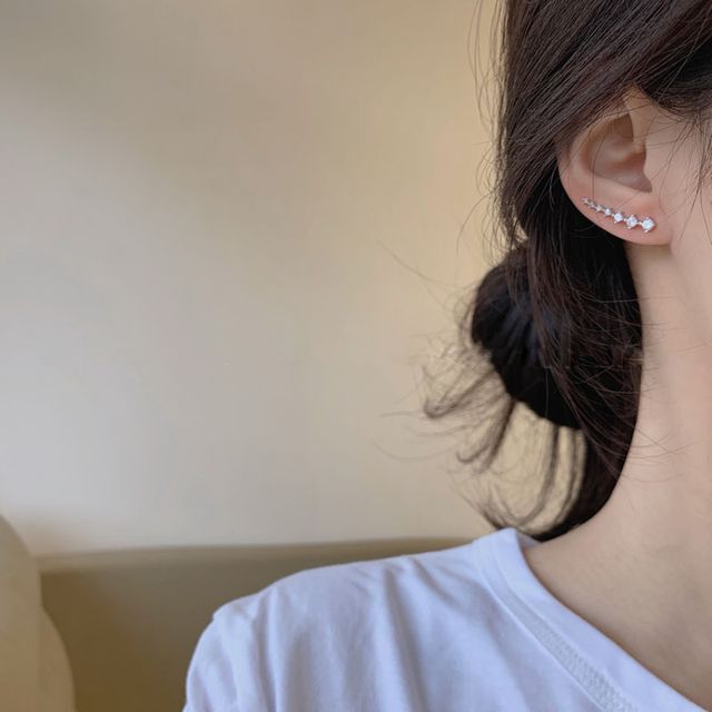 Hansha-Rhinestone Earring