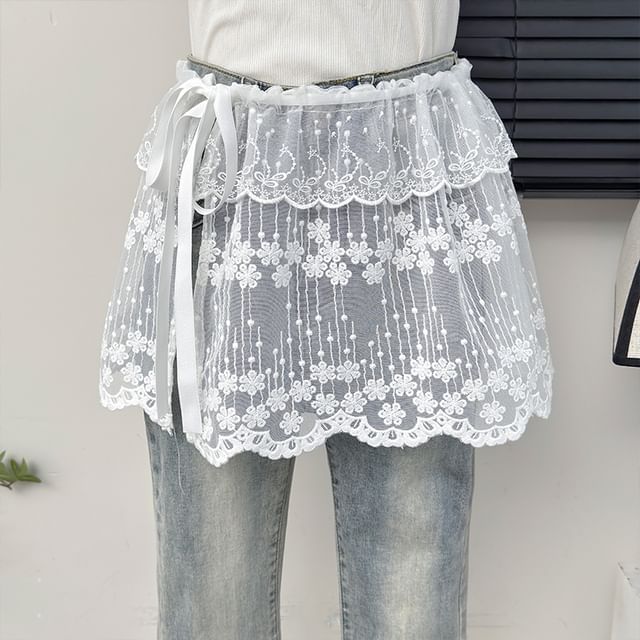 Lemongrass-Side-Tie Mini Lace Skirt