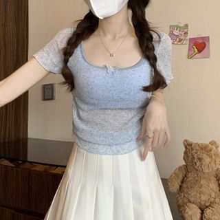 Allinya-Plain Bra Top Short-Sleeve Square-Neck Knit Top
