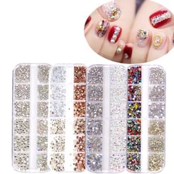 Monoe - Rhinestone Nail Art Monoe - Rhinestone Nail Art