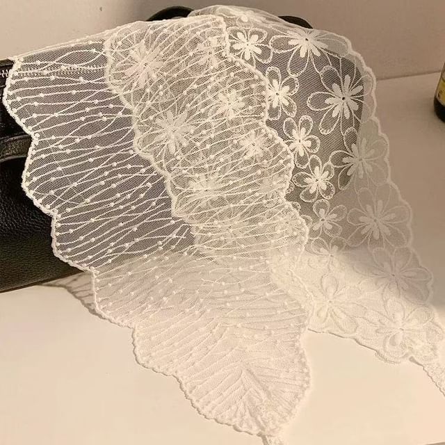 Kiren-Lace Triangle Headband Various Designs