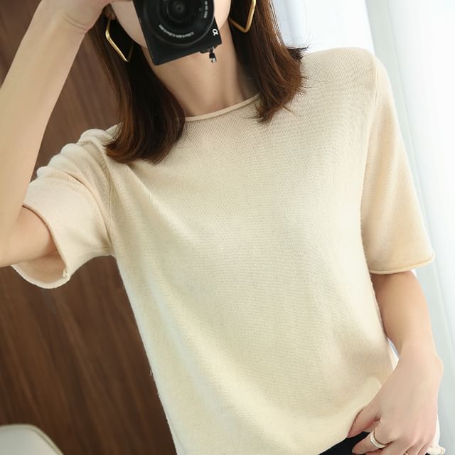 Weelop-Elbow-Sleeve Round Neck Plain Knit Top