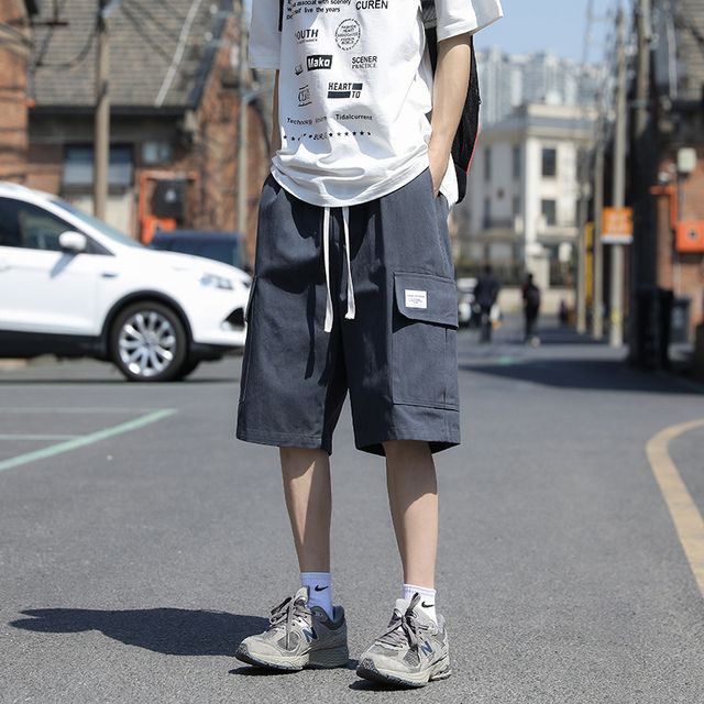 Hushgrain-Drawstring Waist Applique Cargo Shorts