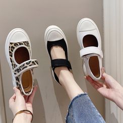 Hipsole - Strap Canvas Flats Hipsole - Strap Canvas Flats
