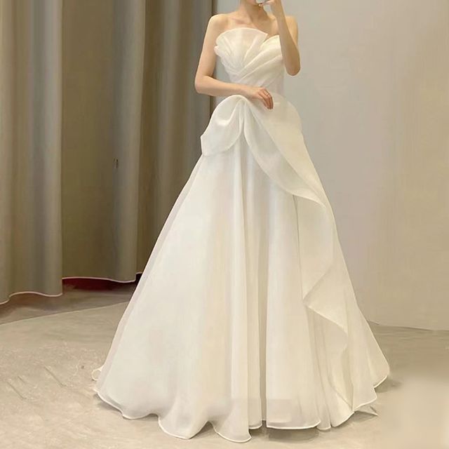 DreesHouse-Strapless Shirred A-Line Wedding Gown