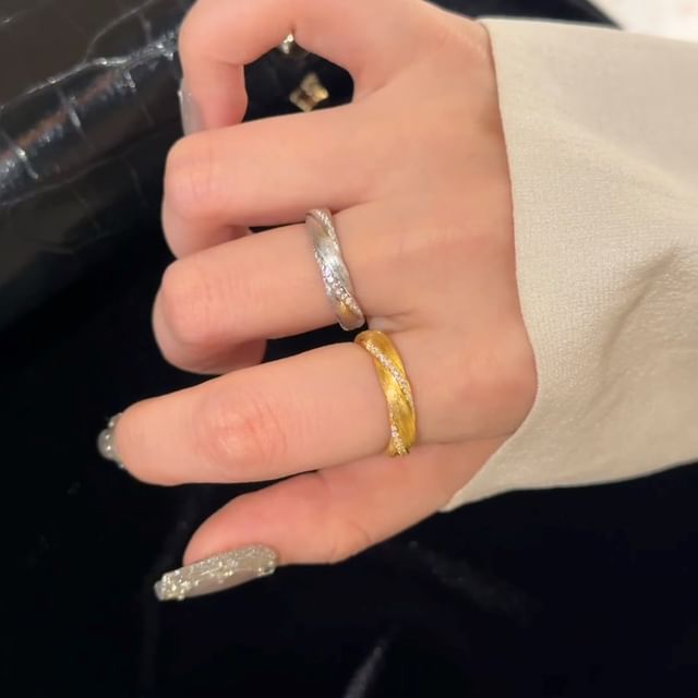 Panda Dama-Rhinestone Brushed Alloy Ring