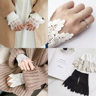 crochet cuffs
