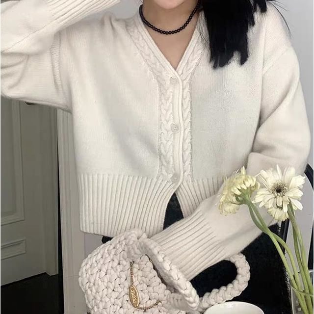 Ukiyo-V-Neck Plain Cardigan