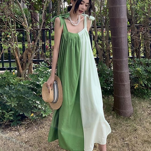 green midi smock dress Eleanor Linen Green Polka Dot Midi Dress main image 0