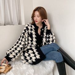 DABAGIRL - Loose-Fit Houndstooth Cardigan DABAGIRL - Loose-Fit Houndstooth Cardigan