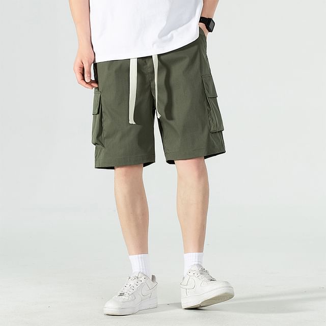 Lefitt-Mid Rise Plain Cargo Shorts