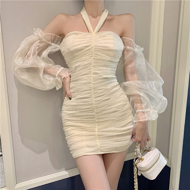Puff-Sleeve Off Shoulder Bow Accent Plain Mini Bodycon Dress Puff-Sleeve Off Shoulder Bow Accent Plain Mini Bodycon Dress