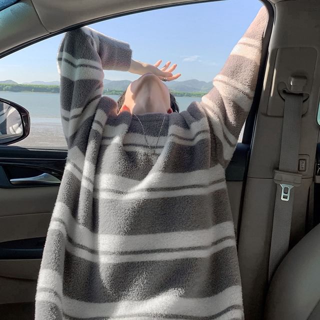 Blueforce-Long-Sleeve Crew Neck Striped Sweater