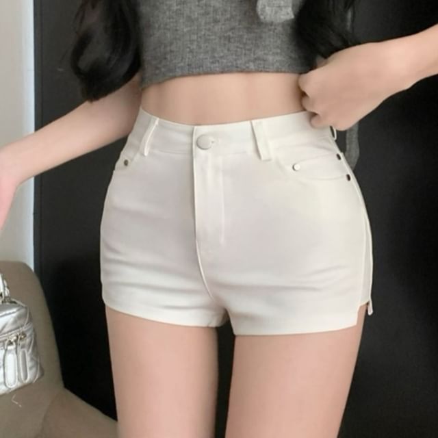 Strawolf-High Waist Plain Slit Hot Pants