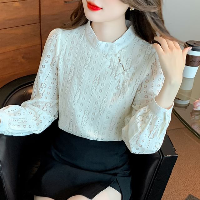 Dragan Pulse-Long Sleeve Stand Collar Plain Frog Closure Lace Blouse
