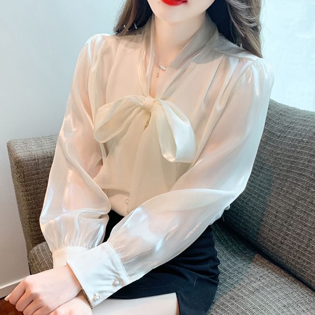 chiffon puff sleeve blouse