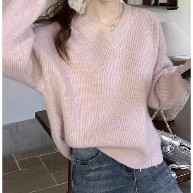 Trendycas-V-Neck Plain Ribbed Knit Oversized Sweater