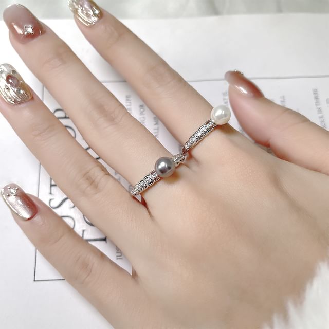 Chimerro-Faux Pearl Rhinestone Ring