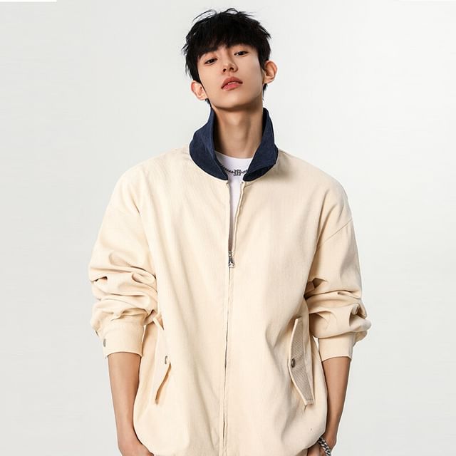 Koiyua-Contrast Collar Zip Jacket
