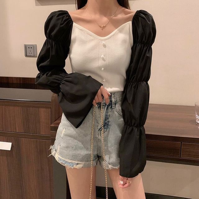 Sisyphi-Cinched Sleeve V-Neck Two Tone Button Panel Knit Top