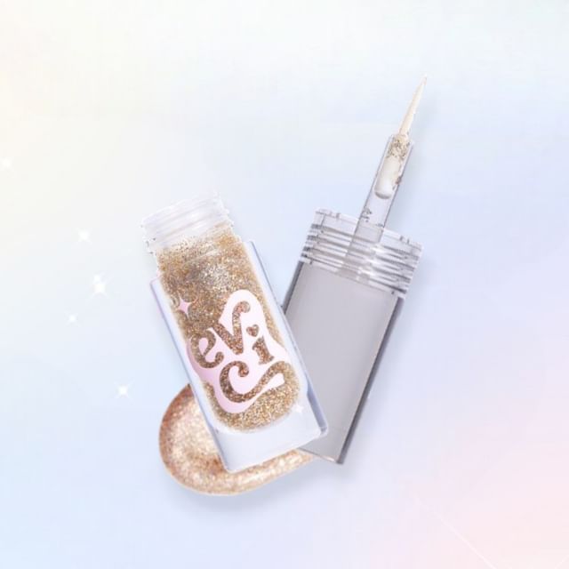 E.l.f. Eyeshadow Liquid Amazon.com : e.l.f. Liquid Glitter Eyeshadow, Long  Lasting, Quick-Drying, Opaque, Gel-Based Eyeshadow For Creating  High-Impact, Multi-Dimensional Eye Looks, Dirty Martini, 0.10 Fl Oz :  Beauty & Personal Care