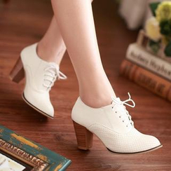 Colorful Shoes - Perforated Oxford Pumps Colorful Shoes - Perforated Oxford Pumps