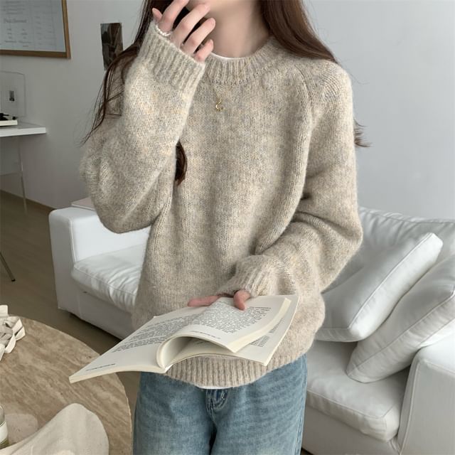 ANORA-Round Neck Plain Sweater