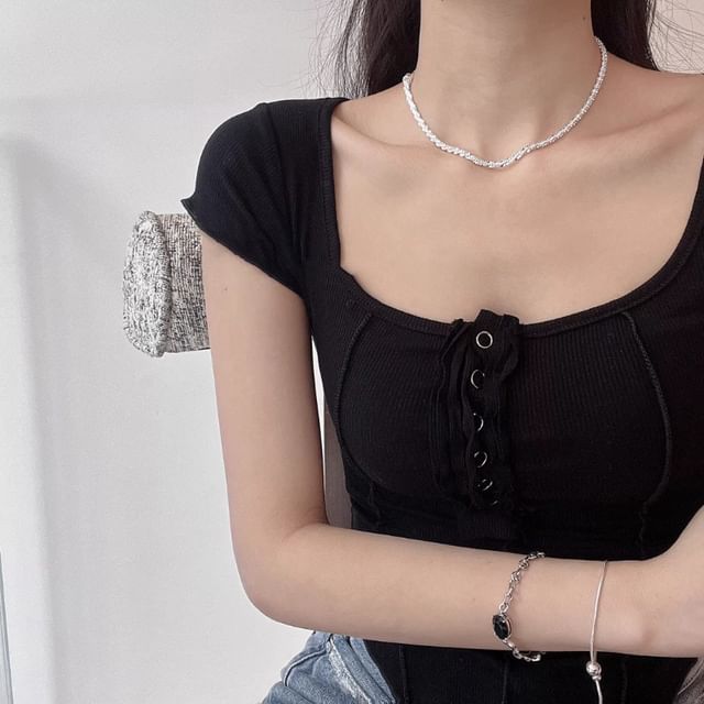 Hansha-Irregular Necklace