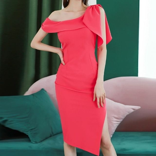 Yilda-Cap-Sleeve Off-Shoulder Plain Asymmetrical Slit Midi Sheath Dress
