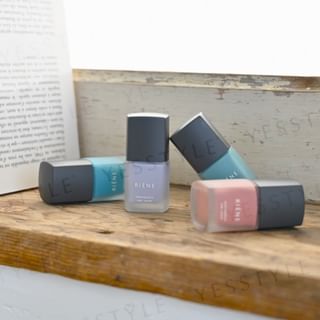 RIÉNE - Personalized Nail Color