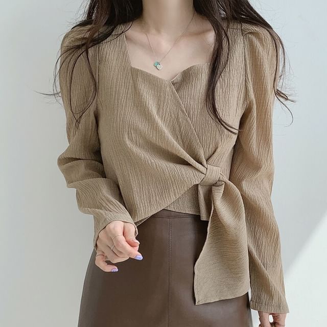 Happo-Long-Sleeve Square Neck Plain Asymmetrical Crinkle Crop Blouse