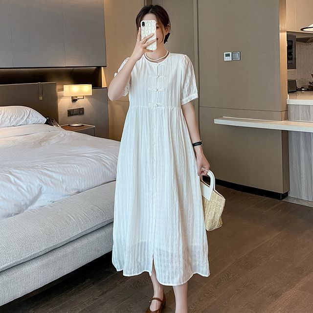 sachin and babi light blue dress Empressa - Maternity Short-Sleeve Crew Neck Plain Midi Smock Dress