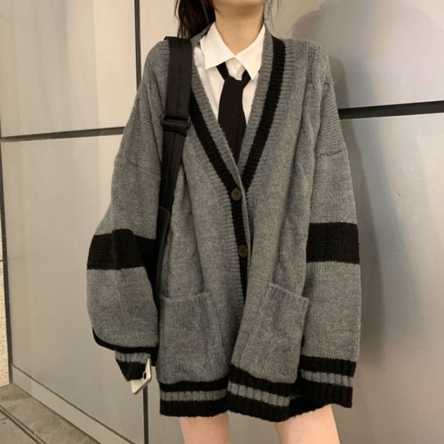 Yako-V-Neck Striped Cardigan
