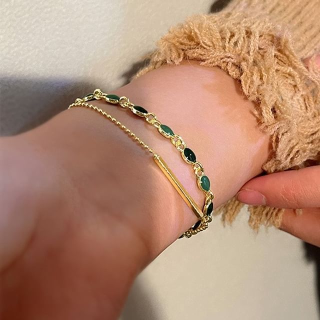Bolgivy-Enamel Layered Bracelet