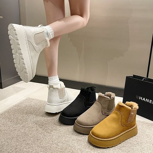 Queen Zoo-Platform Short Snow Boots