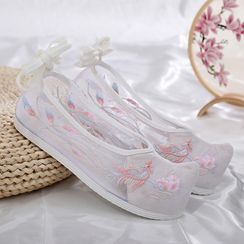 Kyotopia - Floral Embroidered Mesh Hanfu Flats Kyotopia - Floral Embroidered Mesh Hanfu Flats