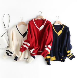 Aigan - V-Neck Contrast Trim Sweater