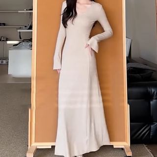 GOUB-Flared-Sleeve V-Neck Plain Maxi Sheath Dress