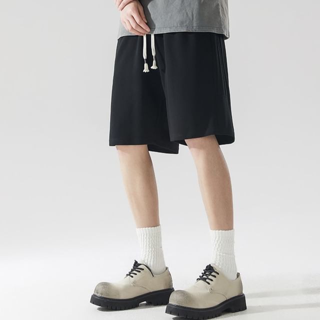 Lefitt-Drawstring Waist Plain Shorts