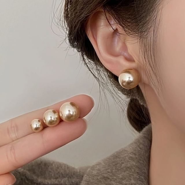 Jael-Faux Pearl Stud Earring