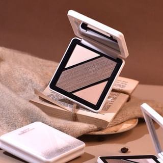 GOGO TALES - Soft Focus Stereoscopic Contour Palette - 3 Shades